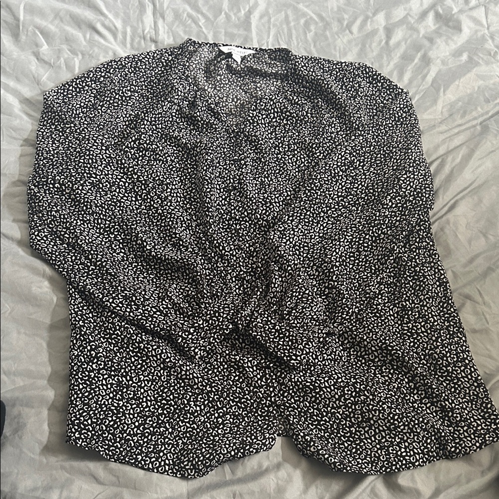 Nine West long sleeved top